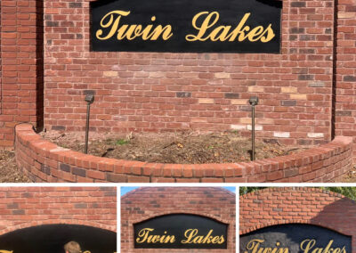 Twin Lakes monument sign