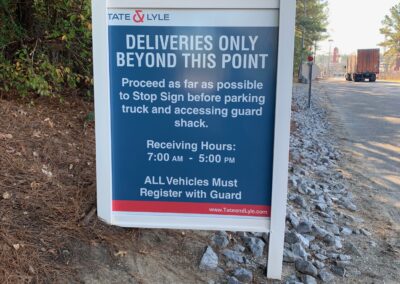 Tate & Lyle Deliveries Only pylon sign